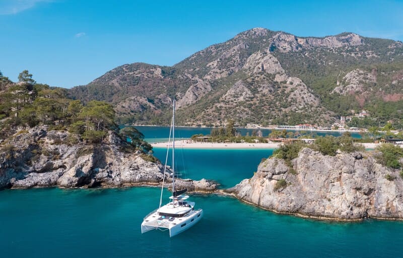 Badebucht in der Amalfiküste in Italien